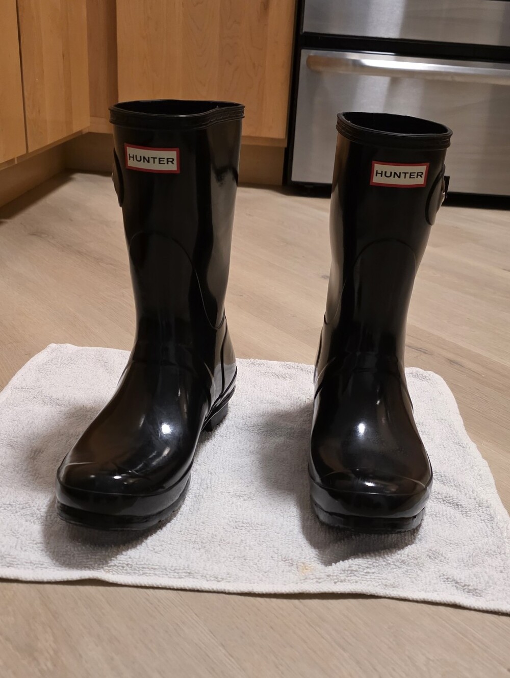 Hunter Black Gloss Rain Boots